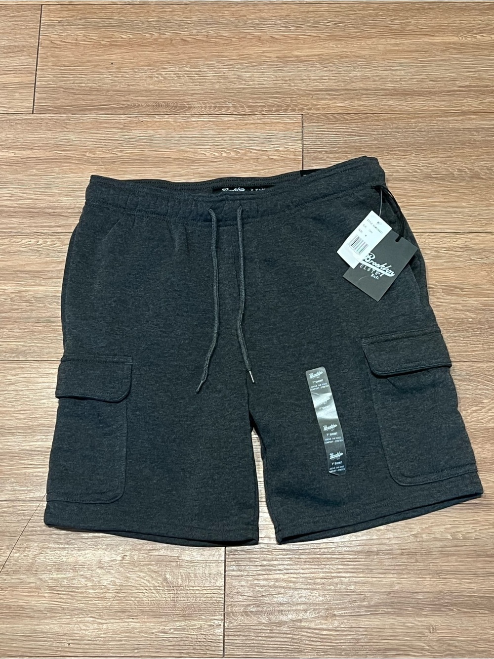 NWT Brooklyn Cloth Men’s Charcoal Gray Cargo Drawstring Shorts Size M